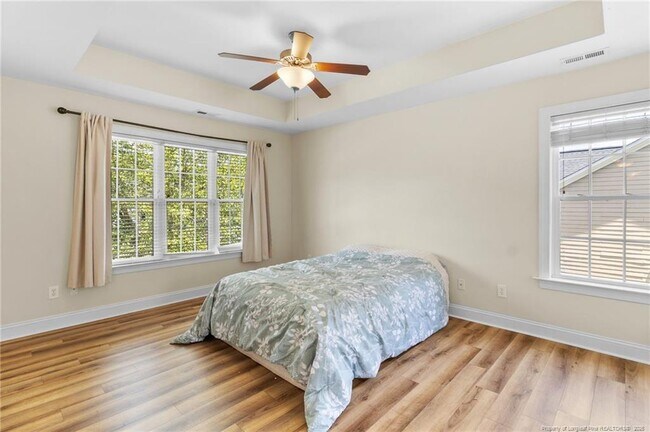 Building Photo - 5802 Rainsford Dr