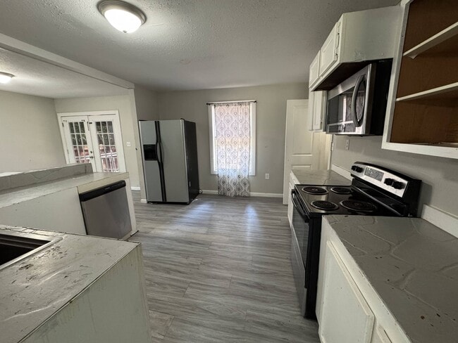 Building Photo - 2836 Flounder Cir
