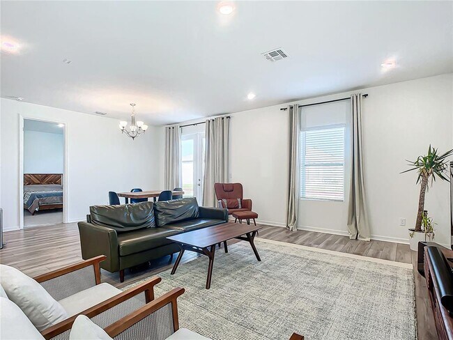 Building Photo - 1317 Sterling Pointe Dr