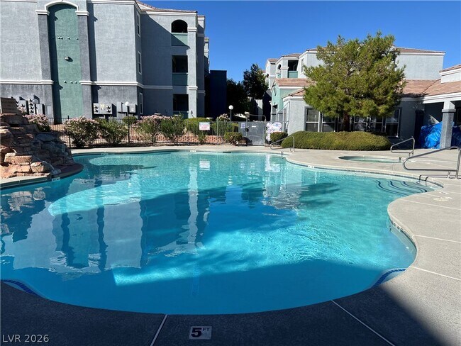Building Photo - 6955 N Durango Dr