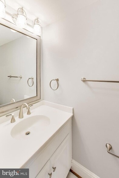 Building Photo - 8017 Rising Ridge Rd