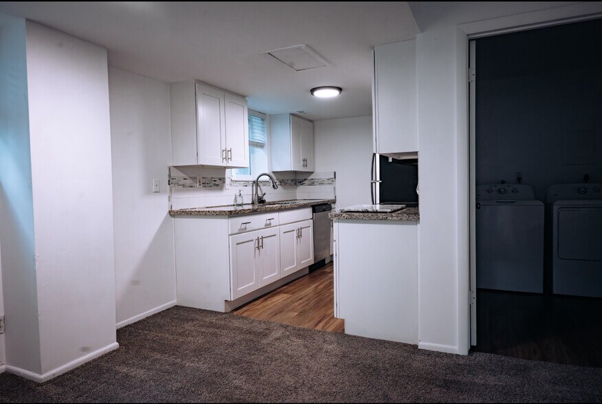 Building Photo - 155 Wentworth Ave