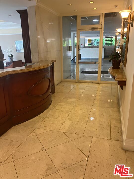 Building Photo - 969 Hilgard Ave