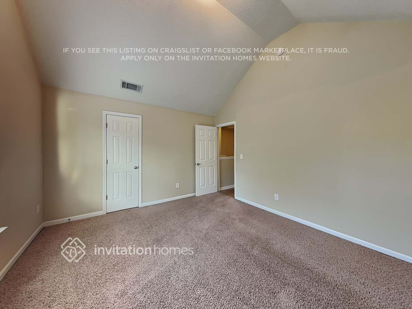 Building Photo - 3502 Rosebud Park Dr