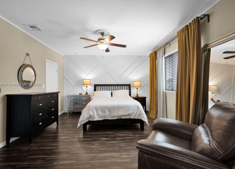 Building Photo - 8986 SW 214th Ter