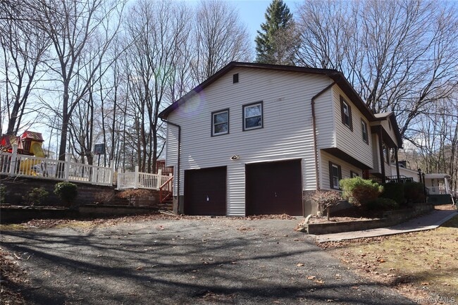 Building Photo - 55 Oakland Ave