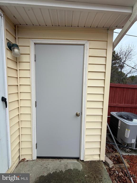 Building Photo - 204 Brunswick Rd