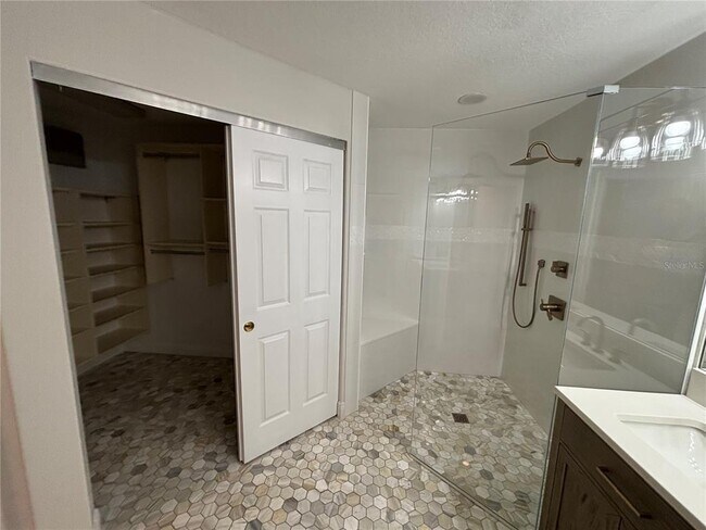 Building Photo - 6536 Moorings Point Cir