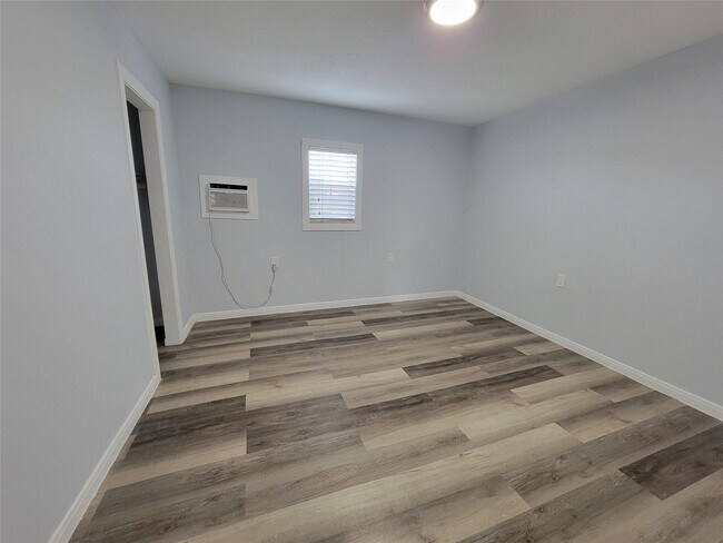 Building Photo - 3115 Havner Ln