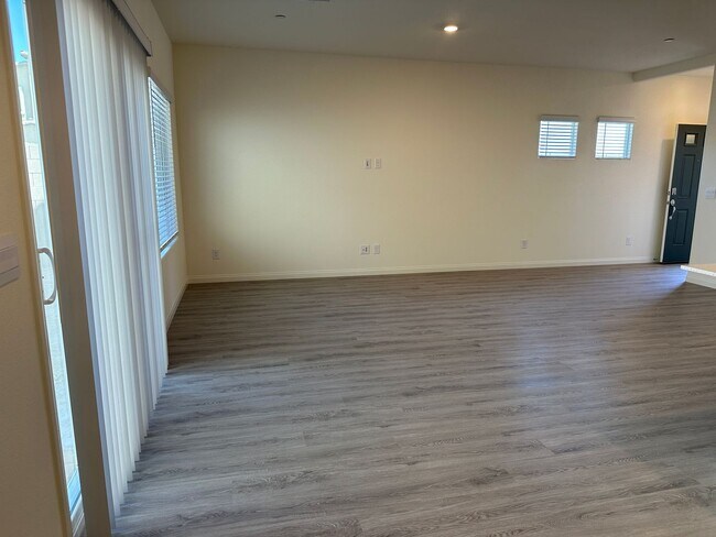 Building Photo - NEW HOME CONSTRUCTION AT SPECTRUM BAY.