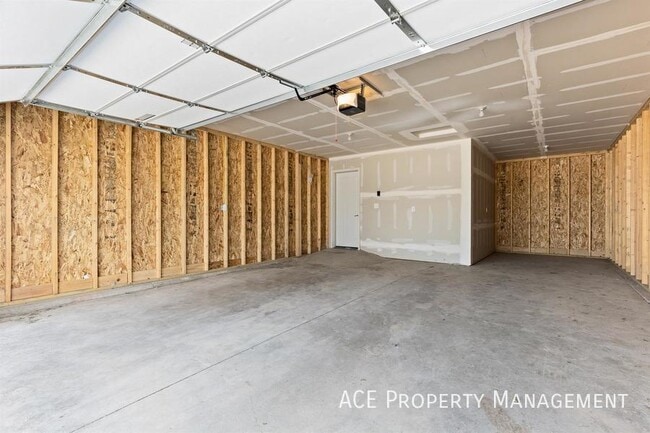 Building Photo - 5319 Coal Bank Dr