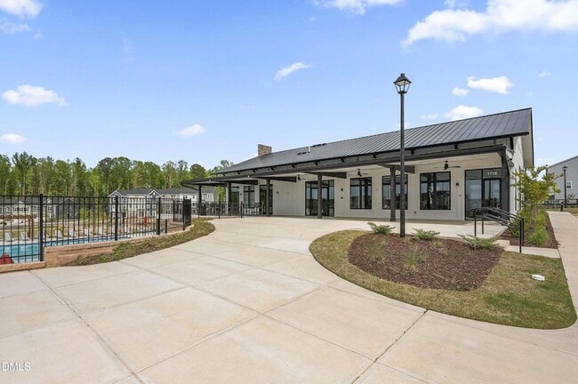 Building Photo - 1838 Woodall Crest Dr