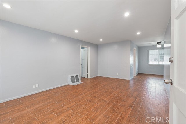 Building Photo - 5334 Cleon Ave