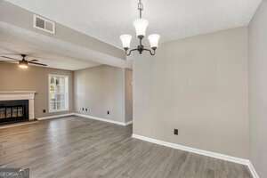 Building Photo - 9432 Cypress Ln