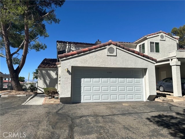 Building Photo - 14702 Clubhouse Dr
