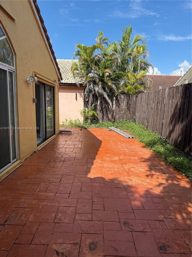 Building Photo - 15921 SW 82nd St