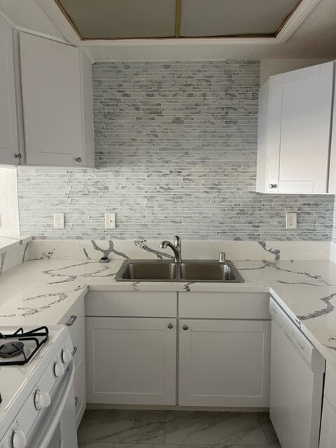 New Kitchen - 5039 E Ocean Blvd