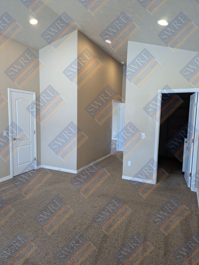 Building Photo - 3913 Goshawk Dr