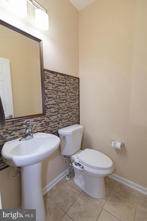 Building Photo - 823 S Haines Cir
