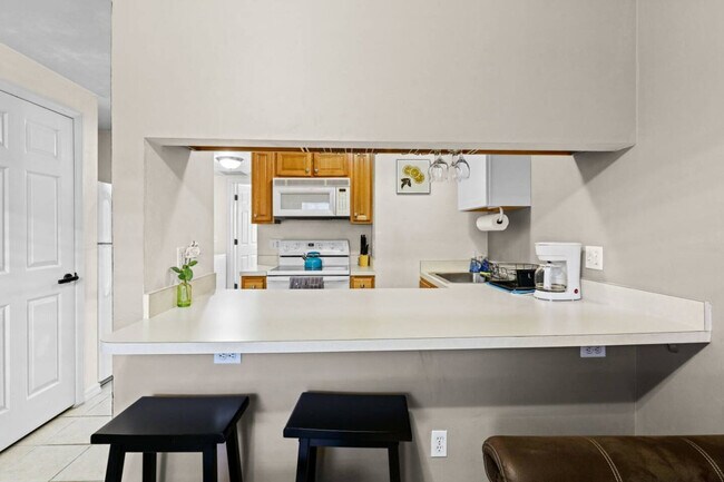 Building Photo - 1234 SW 1st Ave