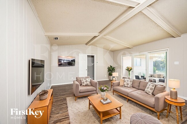 Building Photo - 2912 Yorktown Rd