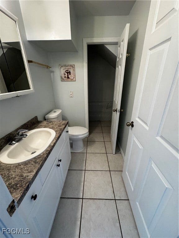 Building Photo - 2021 Wells Ave