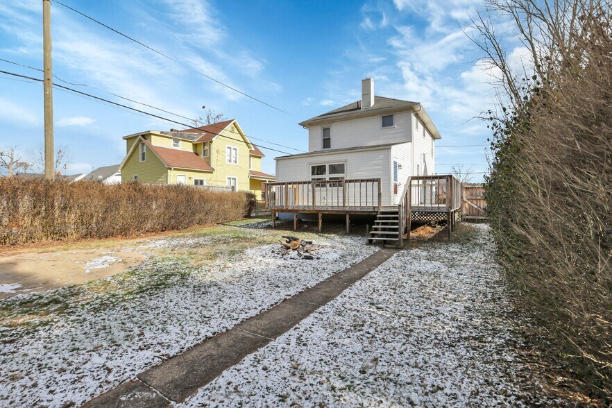 Building Photo - 55 N 24th St