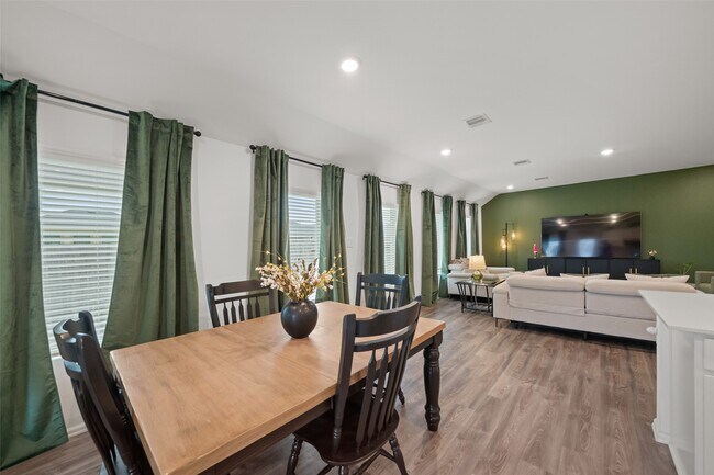 Building Photo - 17011 Garden Moor Trl