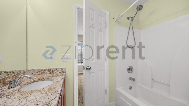 Building Photo - 4016 Cody Dr