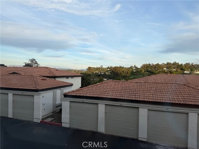 Building Photo - 30902 Club House Dr