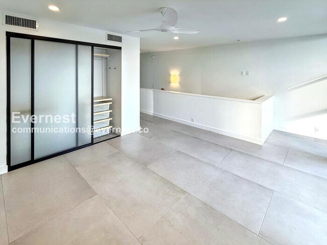 Building Photo - 1717 N 1st Ave