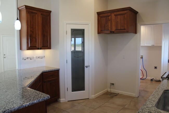 Building Photo - Available Soon! Must See 2 Bedroom Home Lo...