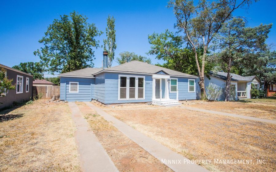 Building Photo - 2210 31st St