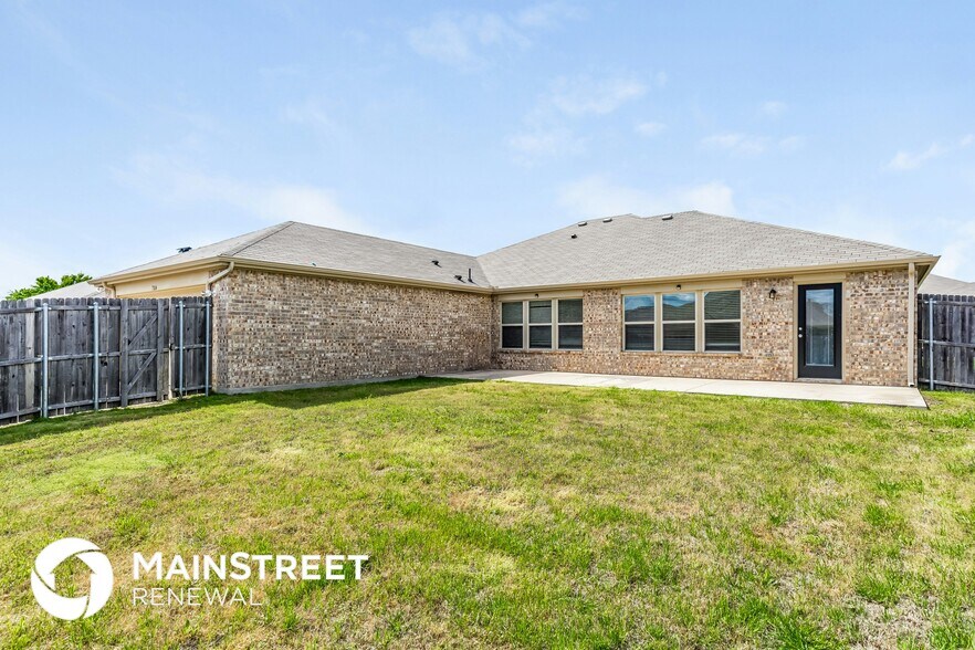 Building Photo - 704 Snowy Orchid Dr