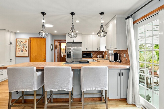 Building Photo - 5717 N 18th St