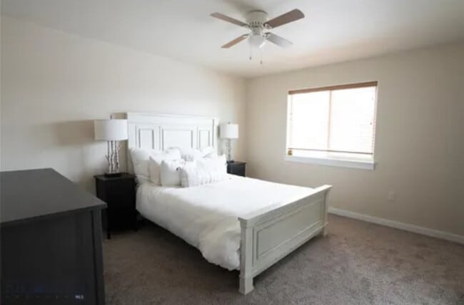 Building Photo - 158 Tail Feather Ln