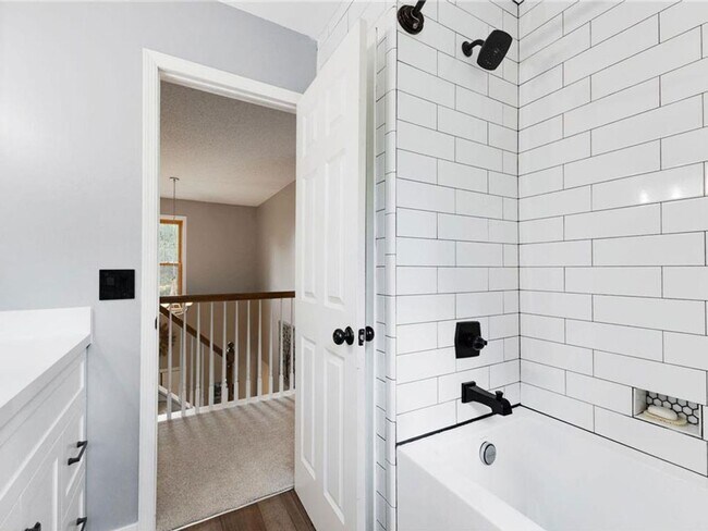 Building Photo - *Short term lease!* Spacious Like-New 2-Story with Office, Fireplace, Sunroom, Gourmet Kitchen & ...