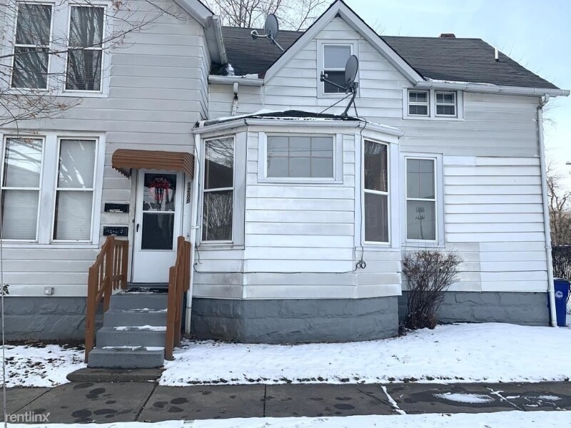 Building Photo - 1288 W 83rd St