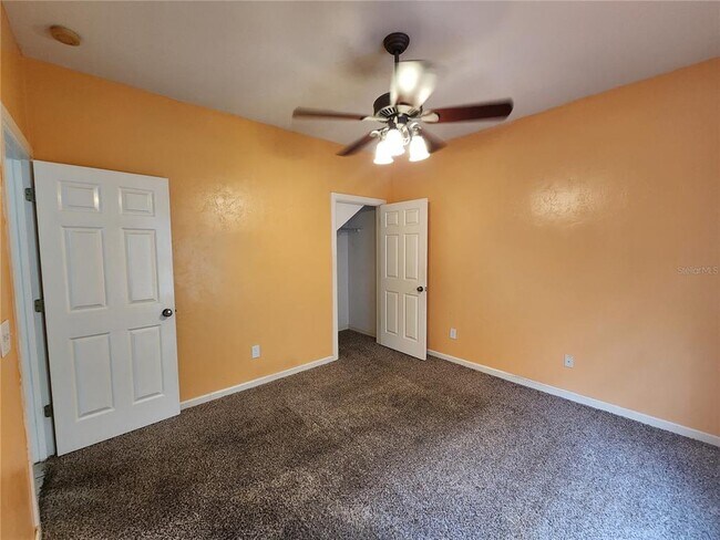 Building Photo - 9206 NW 23rd Ln