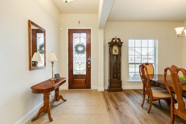 Building Photo - 2329 Vineyard Terrace Ln