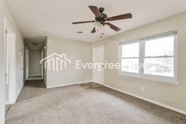 Building Photo - 3508 Wyevale Dr