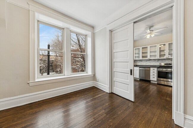 Building Photo - 2159 N Seminary Ave