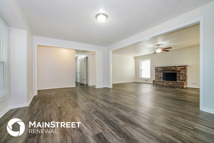 Building Photo - 7809 E 127 Terrace