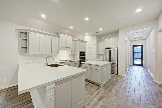 Building Photo - 133 Bauer Lp