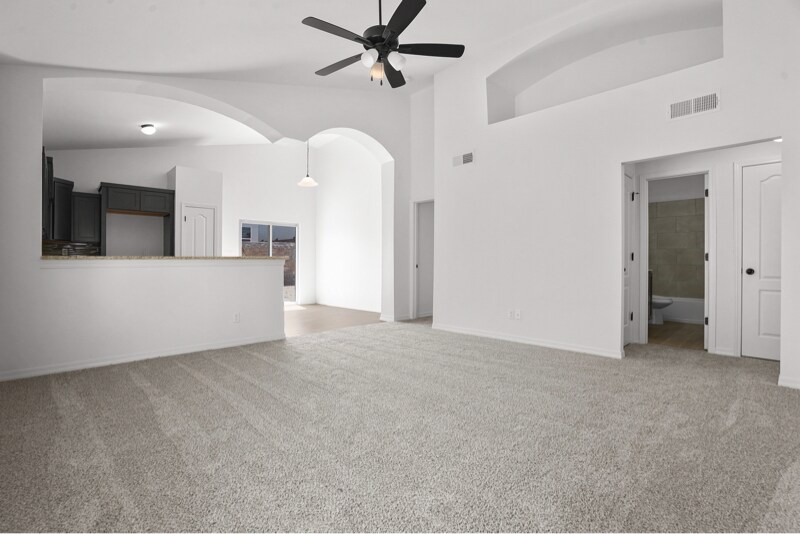 Building Photo - 608 Cedarwood Ave