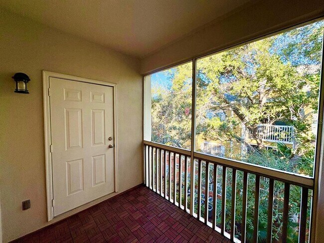 Building Photo - 4207 S Dale Mabry Hwy