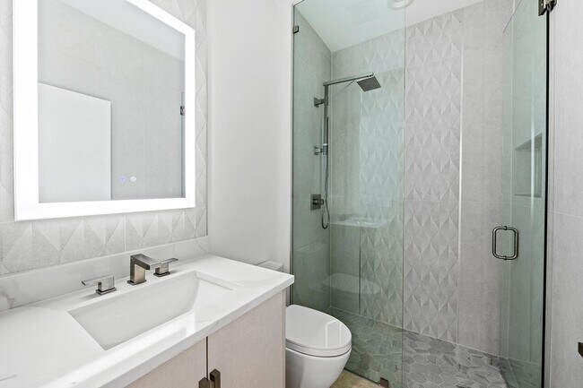 Building Photo - 2480 NW 66th Dr