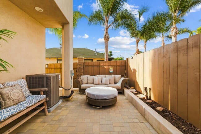 Building Photo - 5051 Savannah St