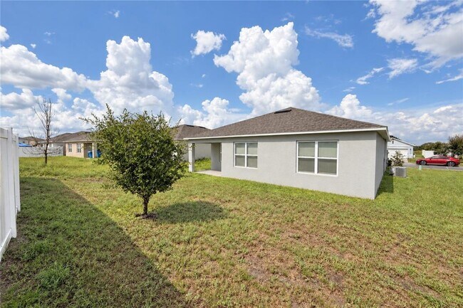 Building Photo - 624 Honey Bell Rd