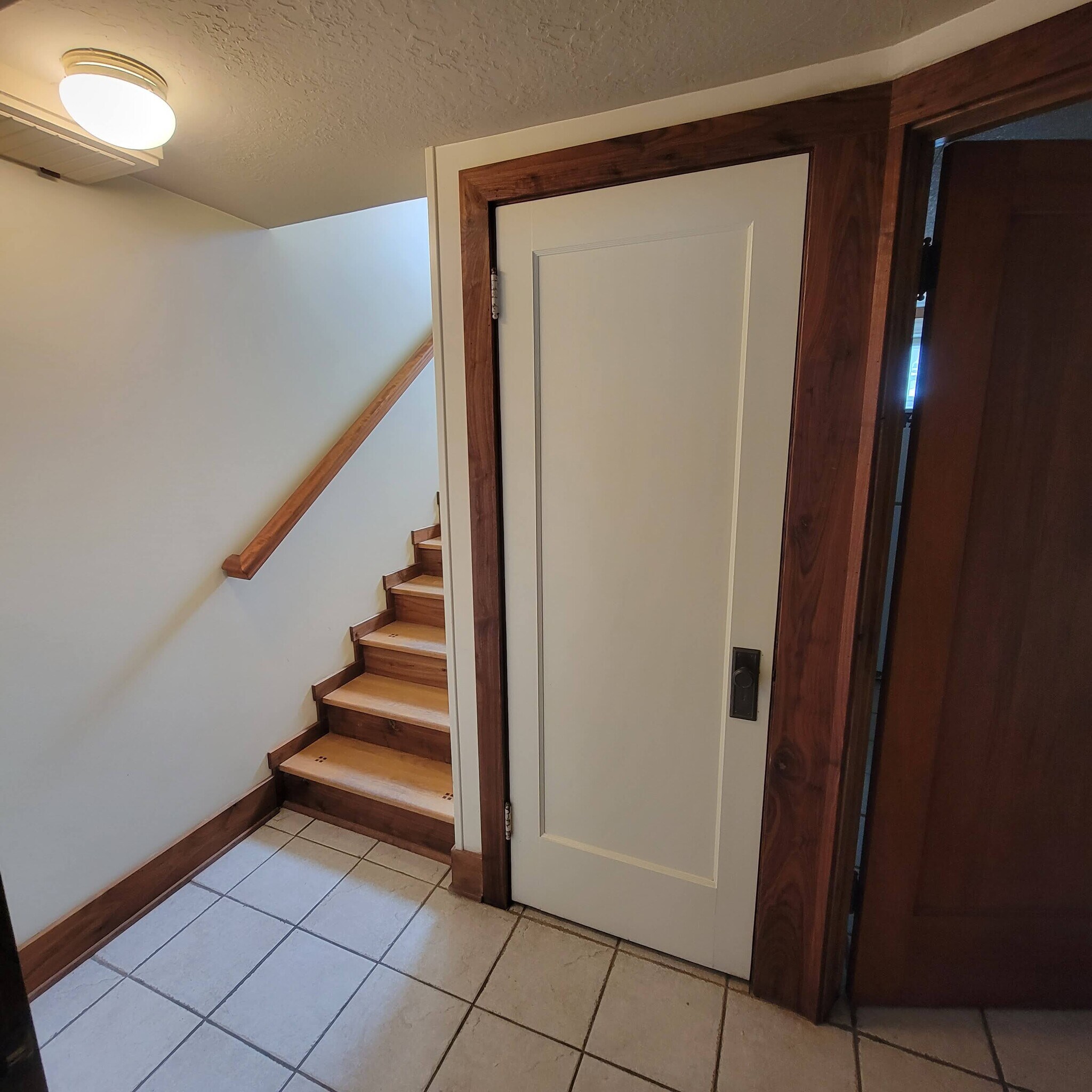 Building Photo - 2654 Tyler Ave